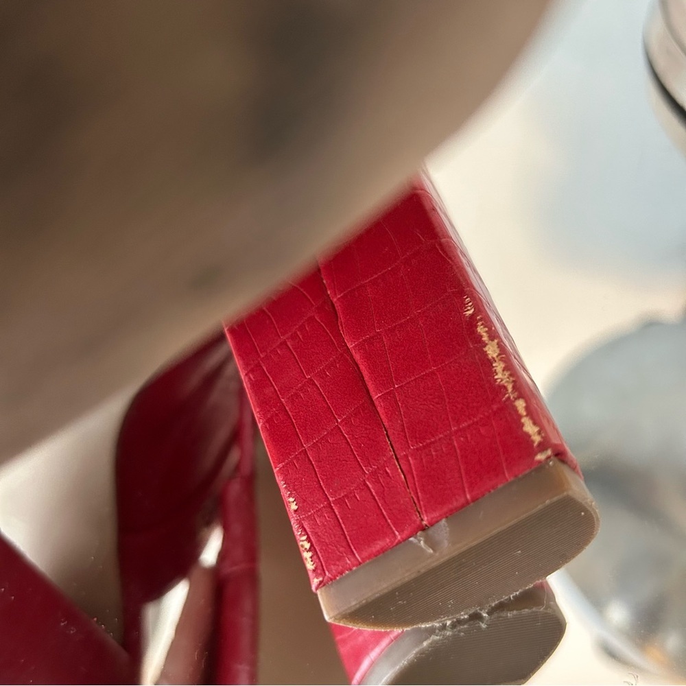 Shoedazzle Brenda Red Croc-Embossed Mules - Picture 8 of 8